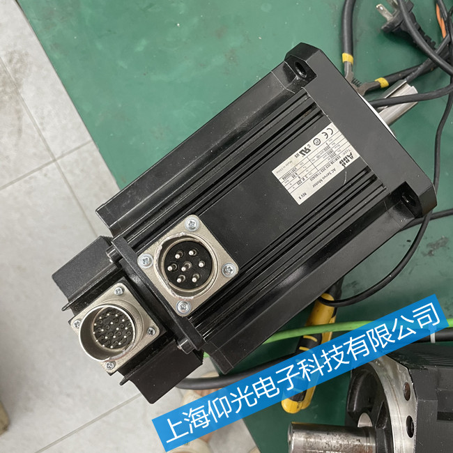 ABB伺服電機(jī)一通電報警維修ESM08B-751-302-xxx0A00測試好發(fā)貨